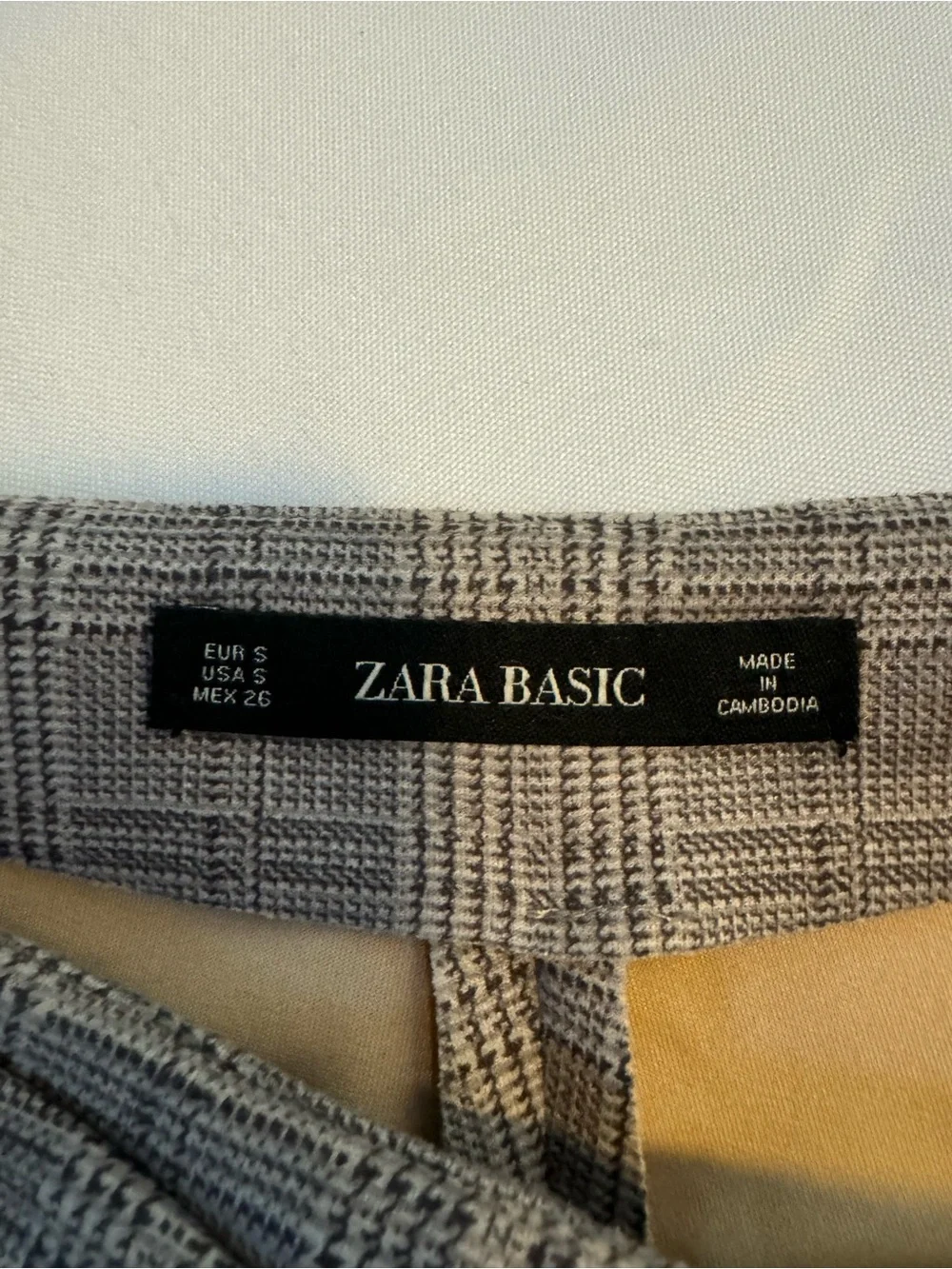 Zara Plaid Wrap-Style Mini Skort in Taupe and Black - Picture 3 of 5